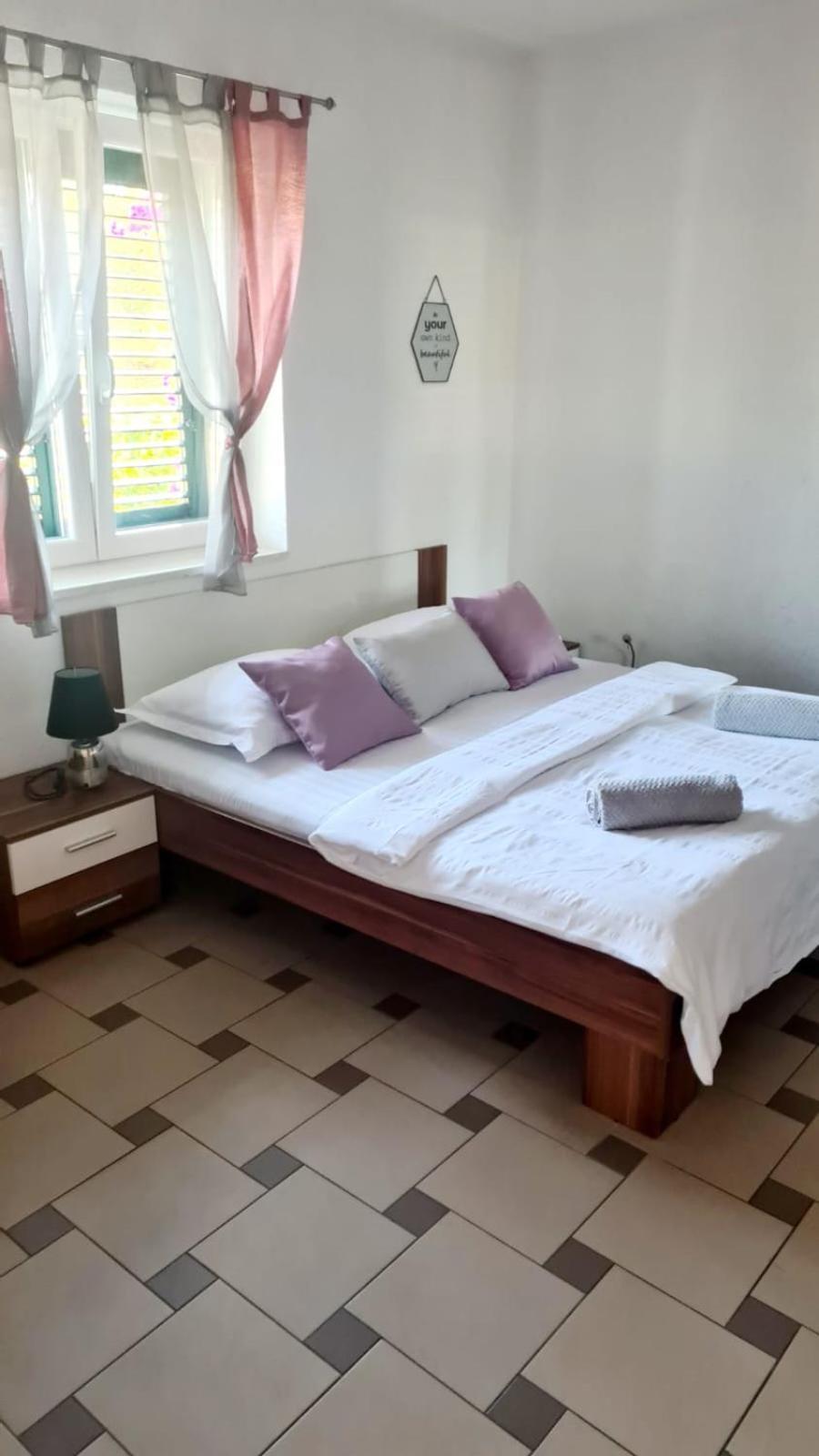 Apartment Afrika Makarska Ngoại thất bức ảnh