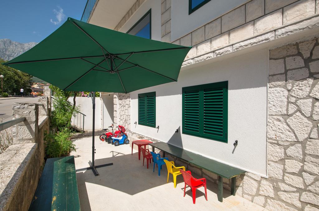Apartment Afrika Makarska Ngoại thất bức ảnh