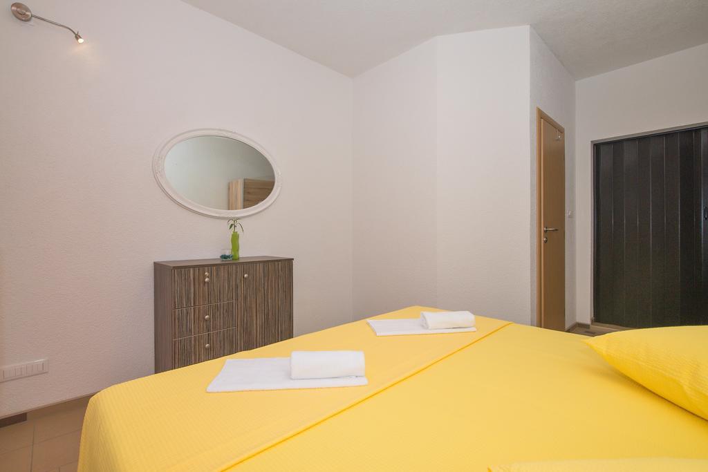 Apartment Afrika Makarska Ngoại thất bức ảnh